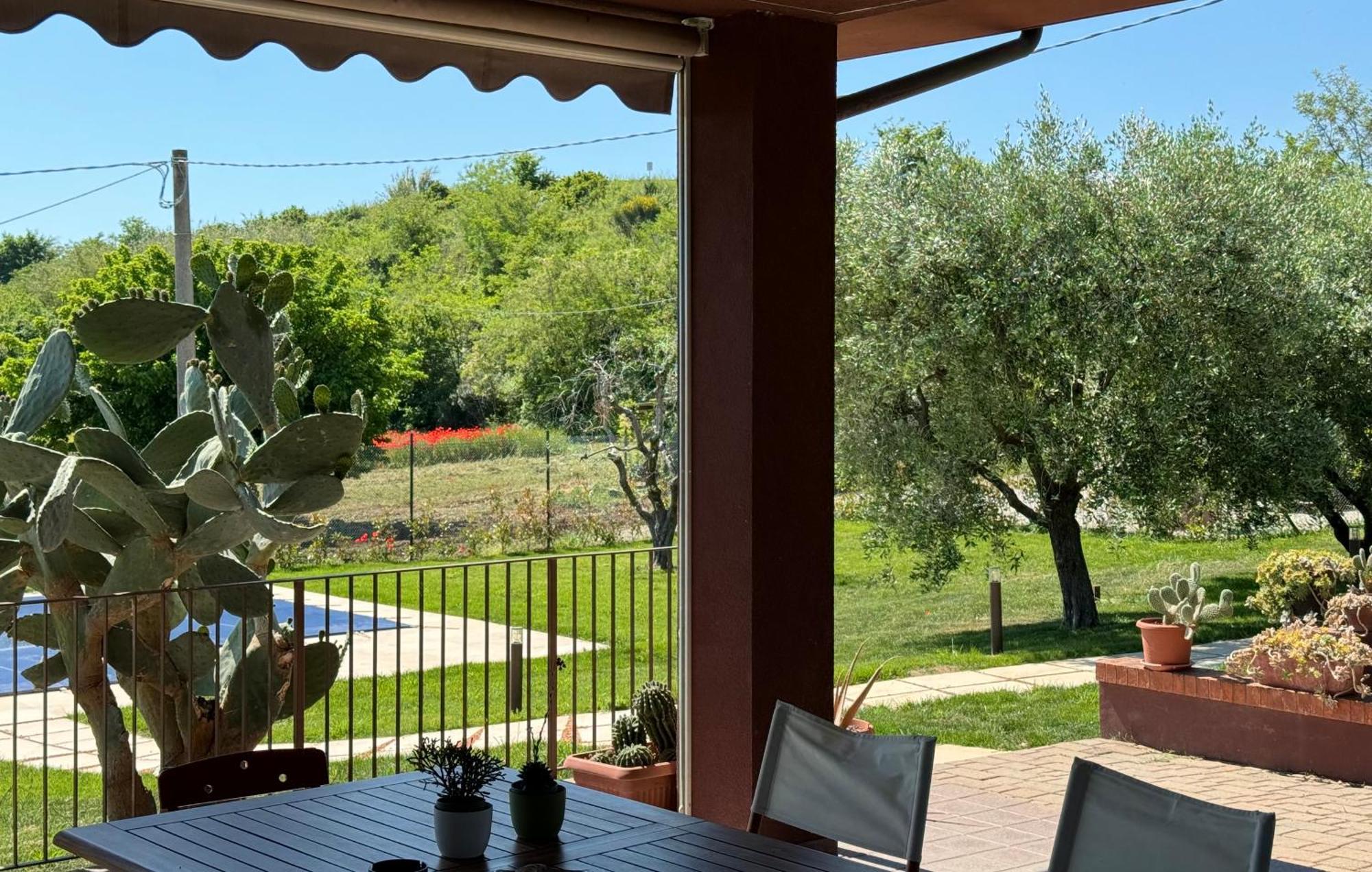 La Casa Delle Fragole Apartment Marotta